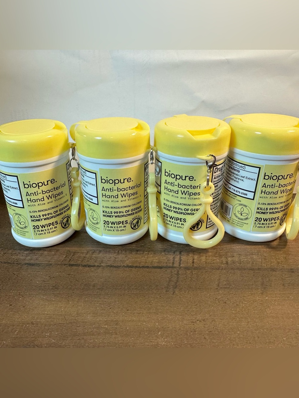 Biopure Keychain 20 Ct Antibacterial Hand Wipes Honey Wildflower Scent 4 Pk